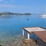 Strandhaus Sofia - Bain- Zut - Kornati By Interhome * Pristanisce