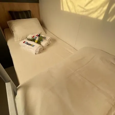 Apartament Strandhaus Sofia - Bain- Zut - Kornati By Interhome