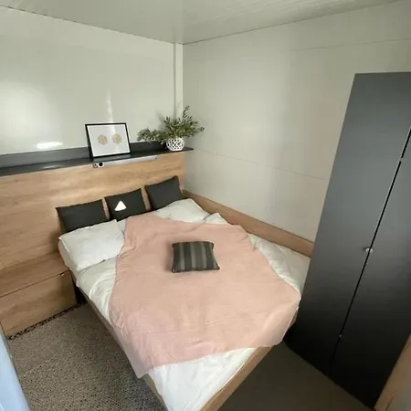 Strandhaus Sofia - Bain- Zut - Kornati By Interhome