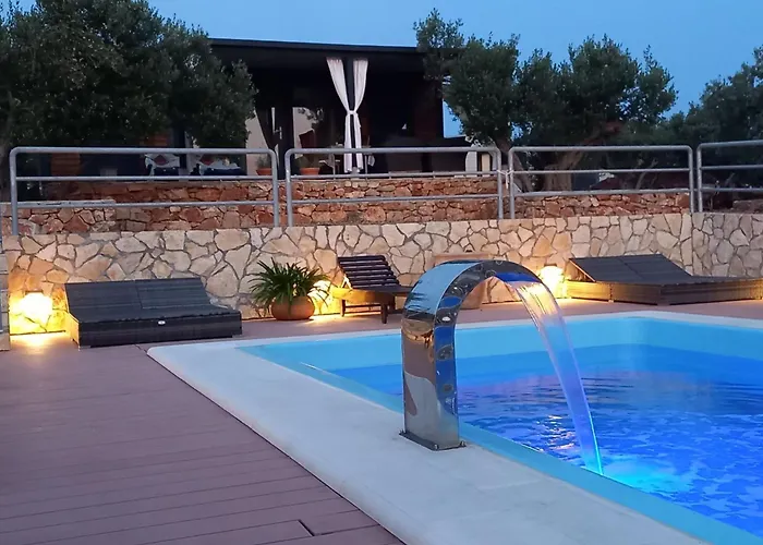 Appartamento Strandhaus Sofia - Bain- Zut - Kornati By Interhome Pristanisce